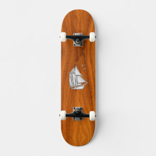 Skate Chrome Silver como veleiro em Teak Veneza