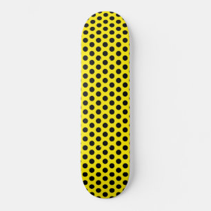 Skate Círculos Pretos em Fundo Amarelo