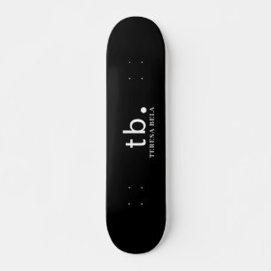 Skate Clássico Monograma Estilo Minimalista Preto e Bran