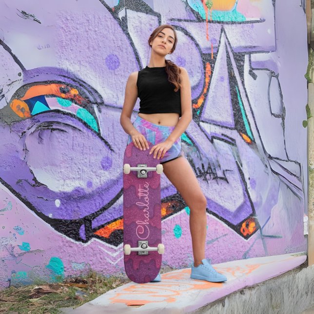 Skate Coleta de Lixo Glitter Personalizada Roxo Escuro e (Custom Glitter Drip Dark Purple & Pink Melting Skateboard)