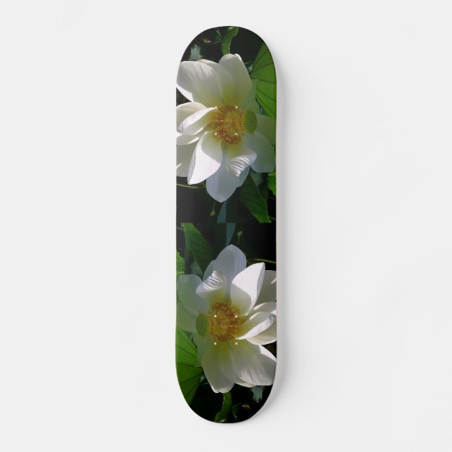 skate com uma delicada Flor de Lotus branca (Frente)