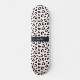 Skate Cor-de-rosa com impressão leopardo