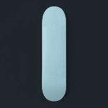 Skate Cor Sólido Azul Claro<br><div class="desc">Azul claro é uma sombra macia e arejada que traz um senso de calma e frescura. Essa cor tem tons legal, dando a ela uma sensação clara e nítida que é perfeita para criar uma atmosfera pacífica e convidativa.</div>