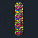 Skate Corações Coloridas do Padrão de Grafite de Dodle<br><div class="desc">Este design pode ser personalizado escolhendo a opção personalizar para adicionar texto ou fazer outras alterações. Se este produto tiver a opção de transferir o design para outro item, certifique-se de ajustar o design para o ajustado, se necessário. Entre em contato comigo em colorflowcreations@gmail.com se desejar usar este design em...</div>