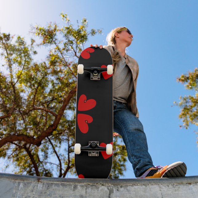 Skate Corações Vermelhos Mazipoodles (Ao ar livre 1)