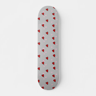 Skate Corações vermelhos nas cinzas