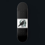 Skate Crânio Raven Chave Esqueleto Preta<br><div class="desc">Um crânio gótico ilustrado, raspa e esqueleto no skate preto.</div>