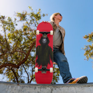 Skate Criatura Monstro Gótico de Terror Vermelho Escuro