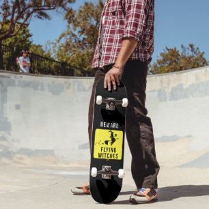 Skate CUIDADO COM AS BRUXAS VADIA halloween engraçado