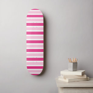 Skate Cute Chic Listras Rosa e Branco
