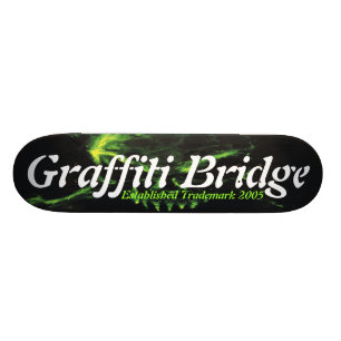 Skate da ponte dos grafites
