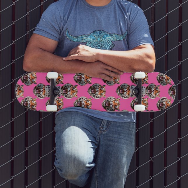 Skate Desenho de padrão de cabeça de tigre rosa (Ao ar livre 3)