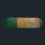 Skate Desenho Floral com flor selvagem e plantas<br><div class="desc">Muita coisa está acontecendo nesta pintura de Jennifer Goldberger. Um esboço floral toma palco central,  e pequenas árvores constituem o fundo. Os fãs de Eugene Delacroix e Edward Hopper podem querer comprar esta peça!</div>