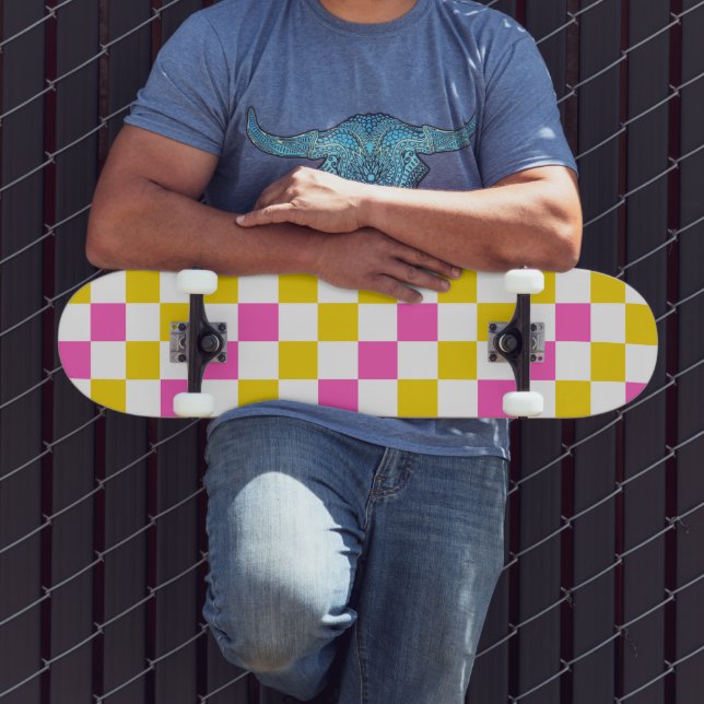Skate Desenho Xadrez Amarelo Branco Rosa (Ao ar livre 3)