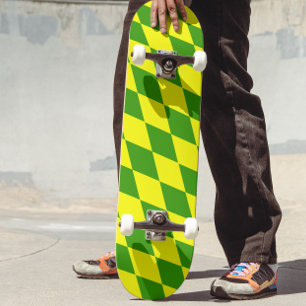Skate Desenho Xadrez Arlequim Amarelo Verde