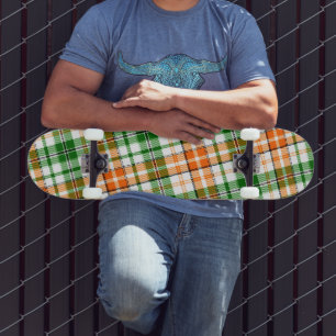 Skate Desenho Xadrez Escocês Laranja Verde Branco