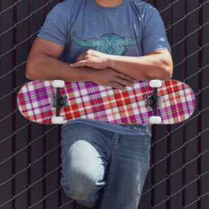 Skate Desenho Xadrez Escocês Listras Branco Vermelho Rox