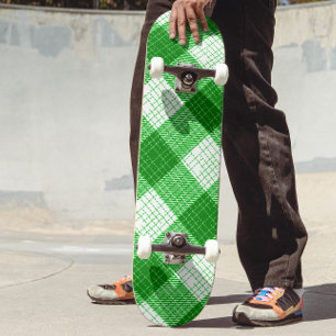 Skate Desenho Xadrez Verde e Branco em Xadrez Ousado