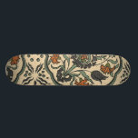 Skate Design Azulejo Floral Persa Decorativo<br><div class="desc">Um design floral decorativo,  este azulejo persa apresenta várias flores diferentes dançando juntas em uma maravilhosa medalha de cor. Conhece alguém que ama flores ou designs de outros países? Este seria o presente perfeito para eles!</div>