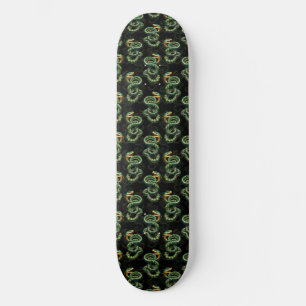 Skate Design Cobra de padrão de fundo preto