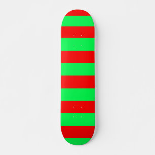 Skate Design das faixas vermelhas e verdes