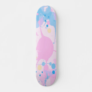 Skate Design de Arte Pop com respingo de tinta vibrante