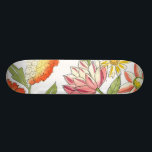 Skate Design de Jardim Floral com Fundo Branco<br><div class="desc">Este design de jardim floral apresenta cores brilhantes contra um fundo branco pálido,  fazer em que as flores se destacam ainda mais. Uma pintura incrível que pode trazer cor e beleza para qualquer sala. Compre-o para si mesmo,  ou dê-o a um amado como presente!</div>