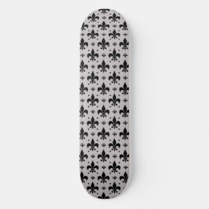Skate Design de Padrão Fleur-de-lis - Fundo da cinza