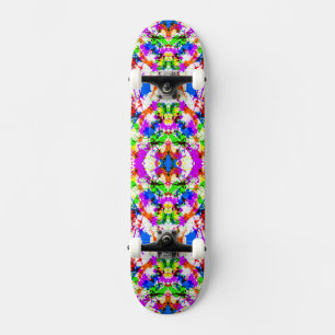 Skate Design de pintura colorida e branca
