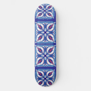 Skate Design Étnica Azul Turco com quatro Tulipas