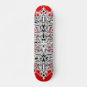 Skate Design Tribal do Império Negro e Branco