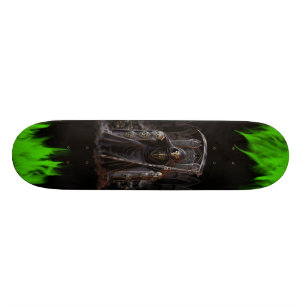 Skate do Ceifador com chamas verdes