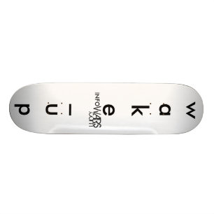 skate do design do estêncil de Infowars.com