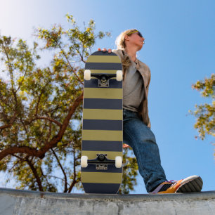 Skate Dourado Elegante e Marinho - faixas verticais azui