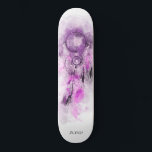 Skate *~* Dream Catcher. Sacred Boho Tribal Shamanic<br><div class="desc">* Western BOHO American Watercolor Abstrato Dream Catcher Journey com adoráveis penas como símbolo Shamanic para um Nativo Americano Healer Espiritual ou design BOHEMIAM. * . *** As cores são principalmente PURPLE e MAGENTA em BRANCO. Este abstrato de caça e penas modernas, criativas de vassoura e enraizadas no espírito, popular,...</div>