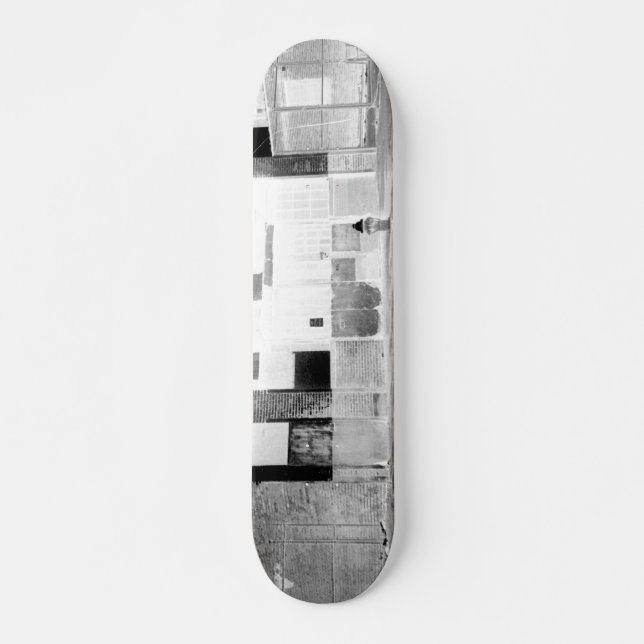 Skate Edifício Abandonado Antigo negativo (Frente)