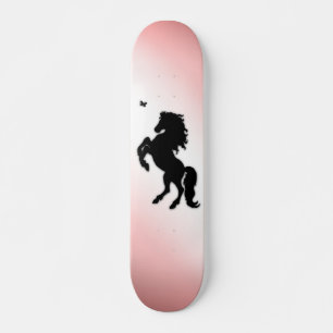 Skate Estalhão Negro em Curso