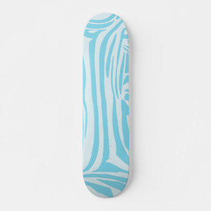 Skate Estampa Ousada de Zebra Azul e Branco