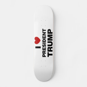 Skate Eu Amo o Presidente Trump Heart