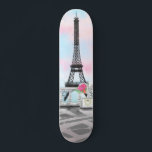 Skate Eu amo Paris - Torre Eiffel e Flores Buquês<br><div class="desc">Eu amo Paris - Desenho Romântico em Torre Eiffel - Escolha / adicione seu texto / fonte / cor exclusivo - Faça seu presente especial - Redimensionar e mover ou remover e adicionar elementos - Imagem / texto com ferramenta de personalização! - Desenho e Design por MIGNED. Você também pode...</div>