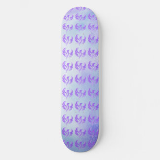 Skate Eu Sou Pássaro de Fogo Chama Violeta - Fundo Viole