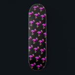 Skate Flamingos bonitos - Feliz<br><div class="desc">Flamingos bonitos - Feliz - Escolha / adicione suas cores de fundo favoritas!</div>