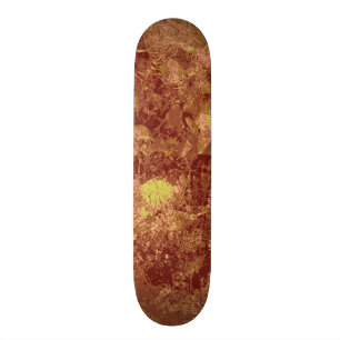 Skate Flor amarela contra o teste padrão da camuflagem