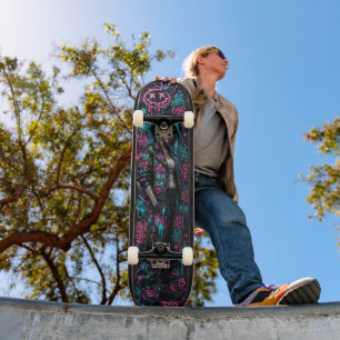 Skate Garota de Grafite Neon Cyber Goth Slay - Escura