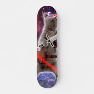 Skate Gato guerreiro com lasers do olho