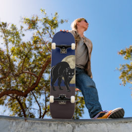 Skate Gato Preto De Vassoura Do Halloween Numa Noite De