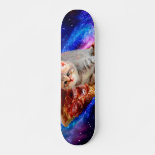Skate Gatos em pizza espacial