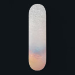 Skate Gradação Holográfica Iridescente da Lente de Prata<br><div class="desc">Este design elegante e chique é perfeito para a moça da moça da moda e na moda. Ele apresenta falso brilho prateado impresso com design de gradiente holográfico olográfico rosa, cor de pêssego, azul e roxo iridescente. É moderno, legal, único, glamouroso e original. ***NOTA DE DESIGN IMPORTANTE: Para qualquer solicitação...</div>