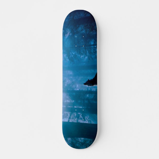 Skate Howling Wolf na natureza (Frente)