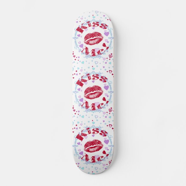 Skate Kiss Me! Red Lips With Hearts (Frente)